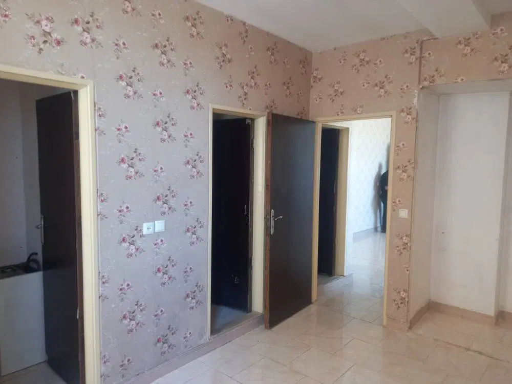 78 متری شیک وتمیز فروشنده واقعی