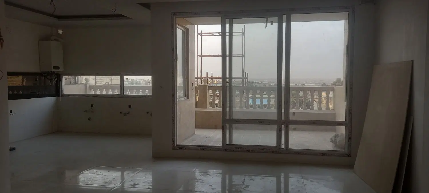 اپارتمان ۱۳۰ متری