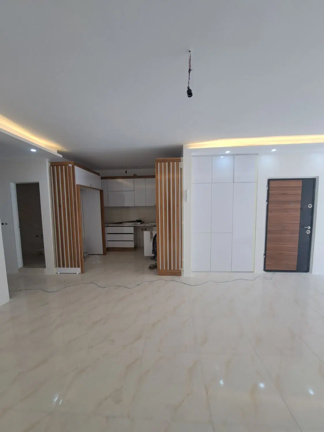 آپارتمان ۱۱۰ متری نوساز