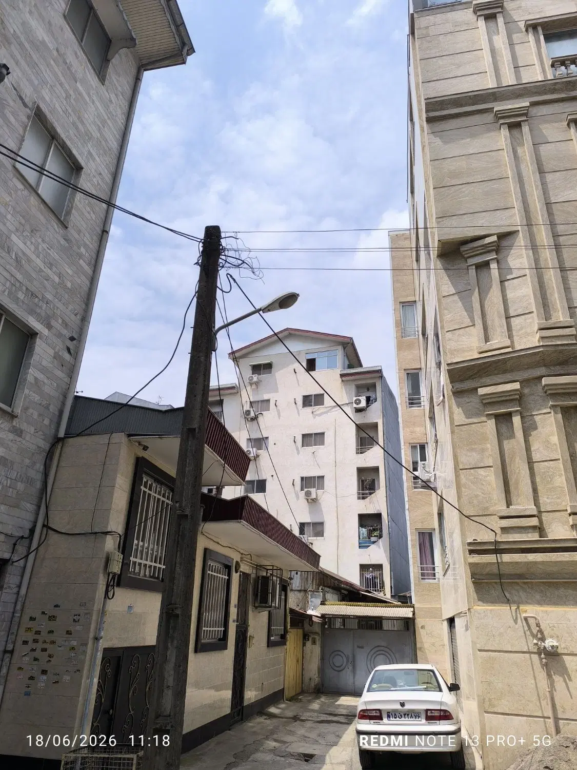 آپارتمان فول آنتیک برمیدان نیما