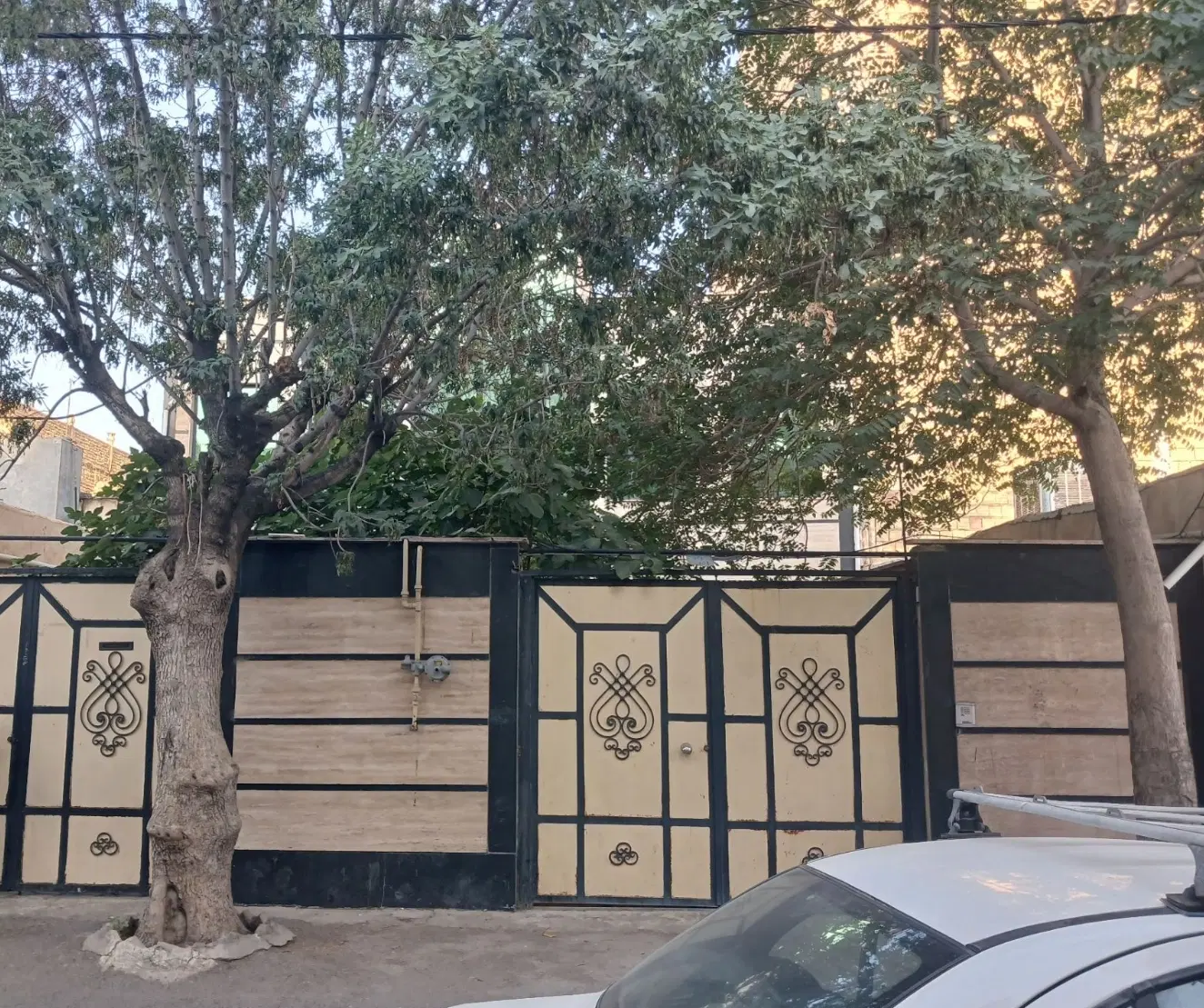 فروش خانه ویلایی حیاط دار