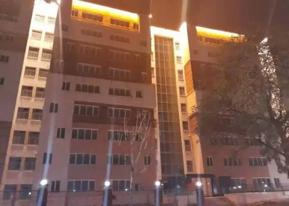 برج مسکونی بهار ۸۰ متر