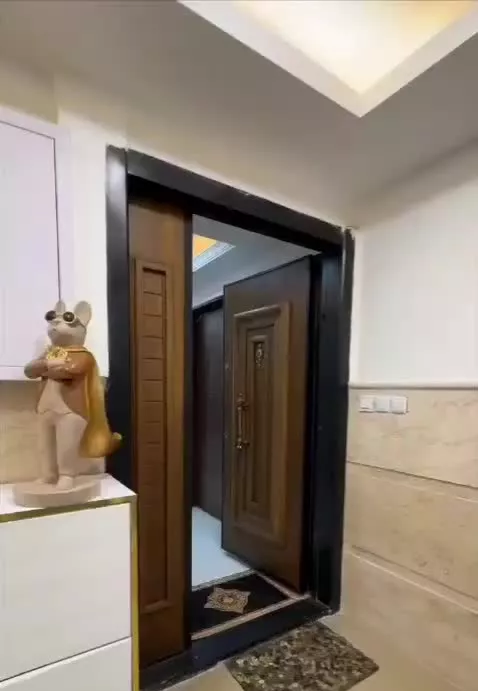 ۲۲۵ متر  سه خواب لوکس بر محدث قمی
