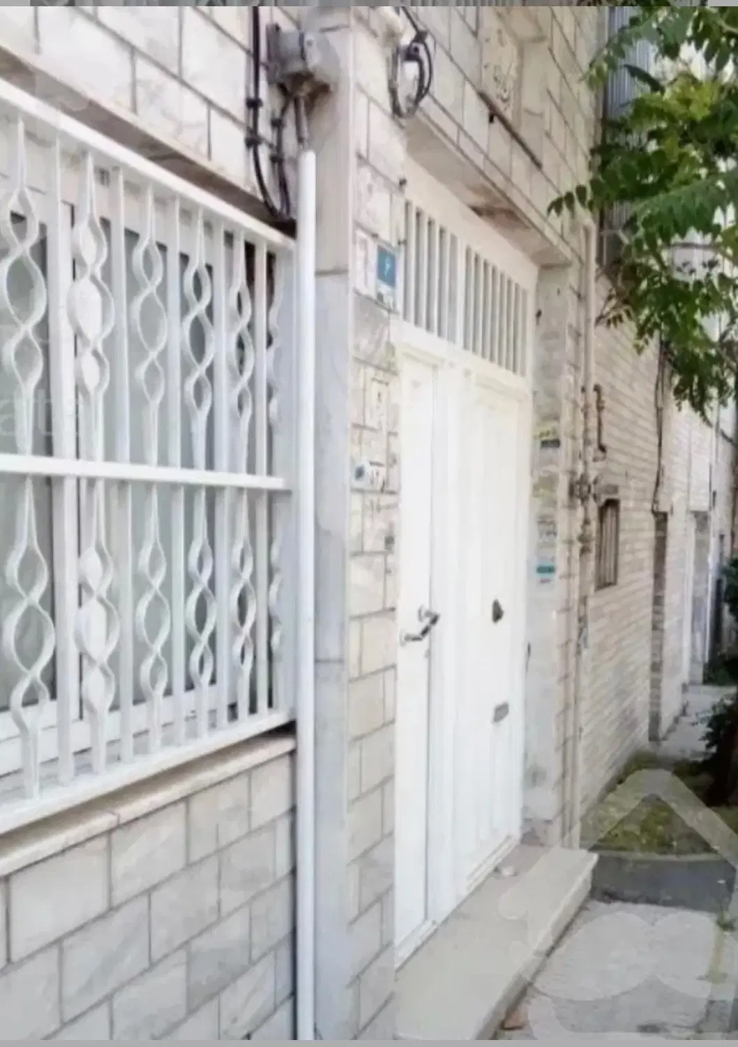 کلنگی ویلایی علی اباد تختی