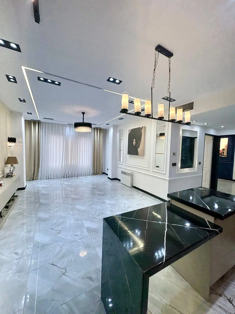 ۷۴متر دو خواب فول تاپ لوکیشن