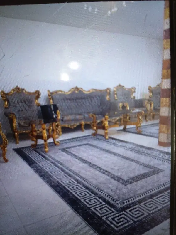 خزایی هستم درکنارشما برای انتخاب ویلای امن وراحت