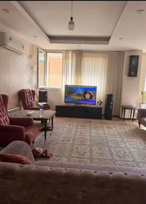 ۵۴ متر با پارکینگ غیر مزاحم تک واحدی سال ۹۲