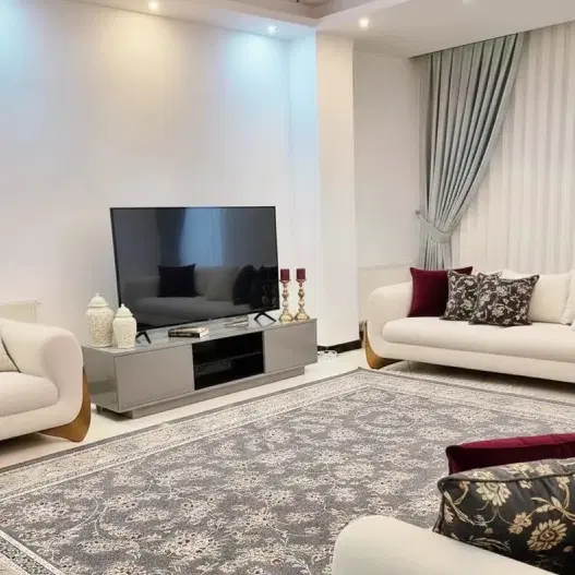 نیازمند همخونه(همخانه) خانم