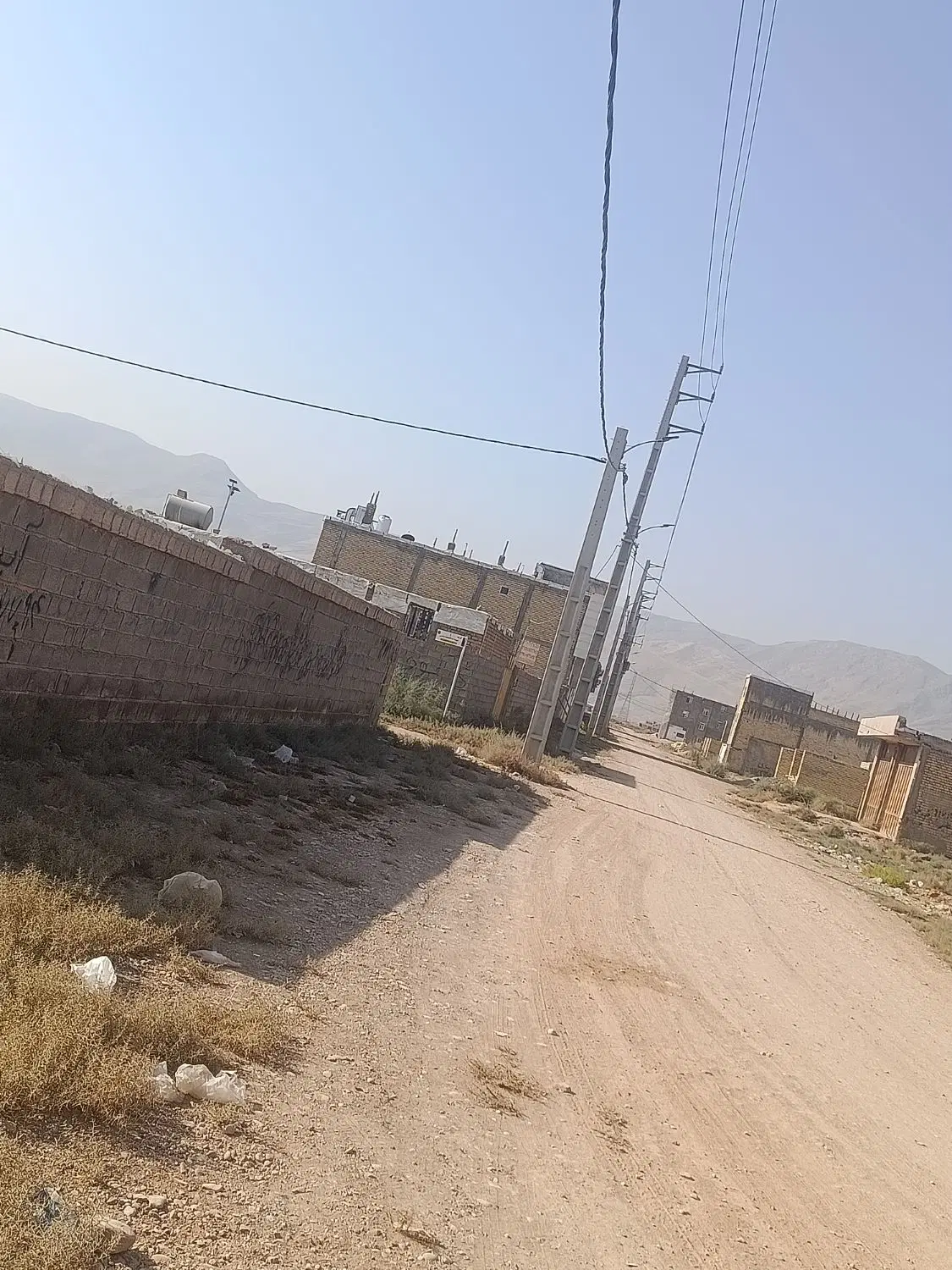 زمین تجاری بر خیابان