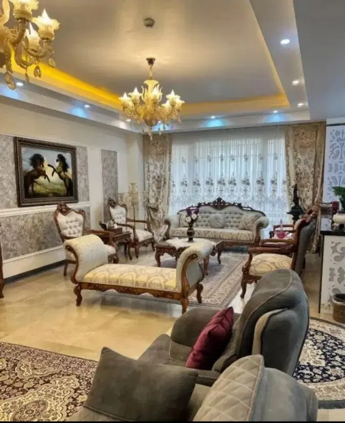 ۸۷ متر سالن پرده خور پونک