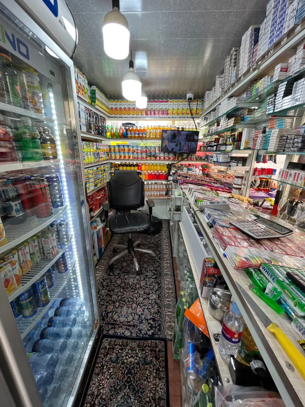فروش دو دانگ دکه با دخل۸۰