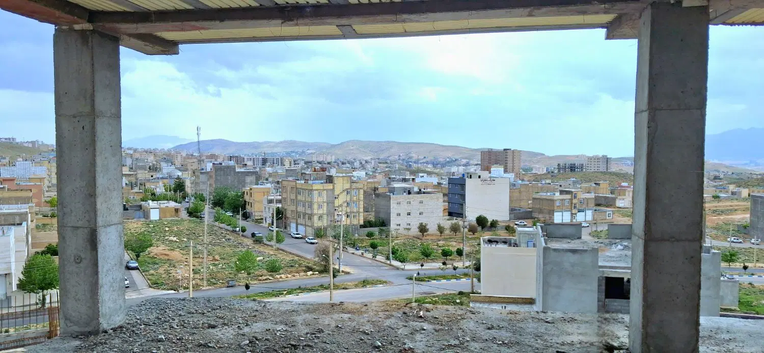 فروش اسکلت ۴ طبقه فاز ۲ صدرا. آماده ساخت. سند ملکی