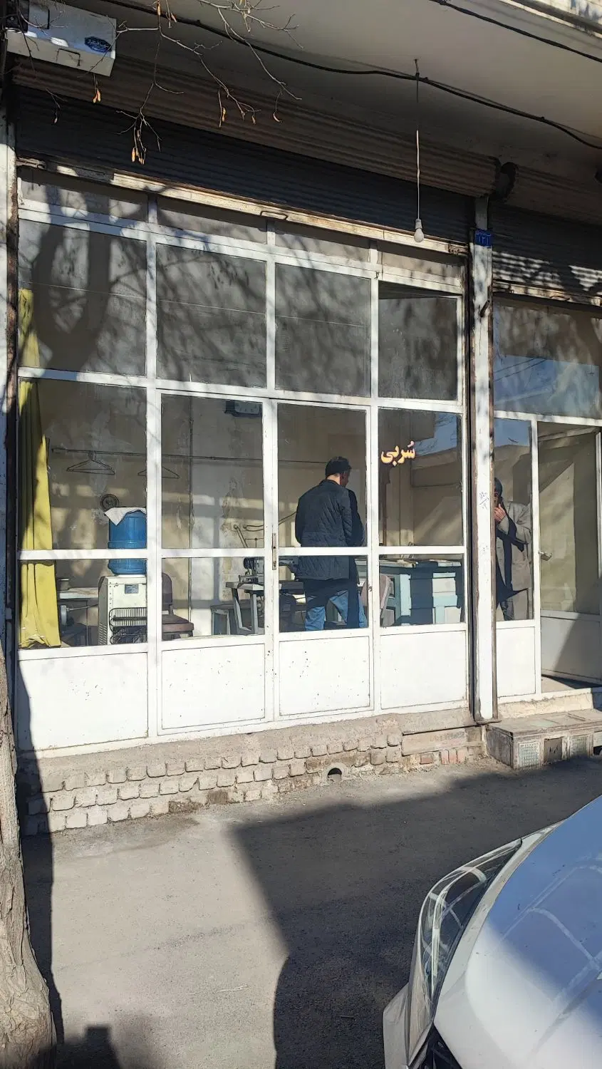 مغازه فروشی امجدیه (خ شهید شکارچی)