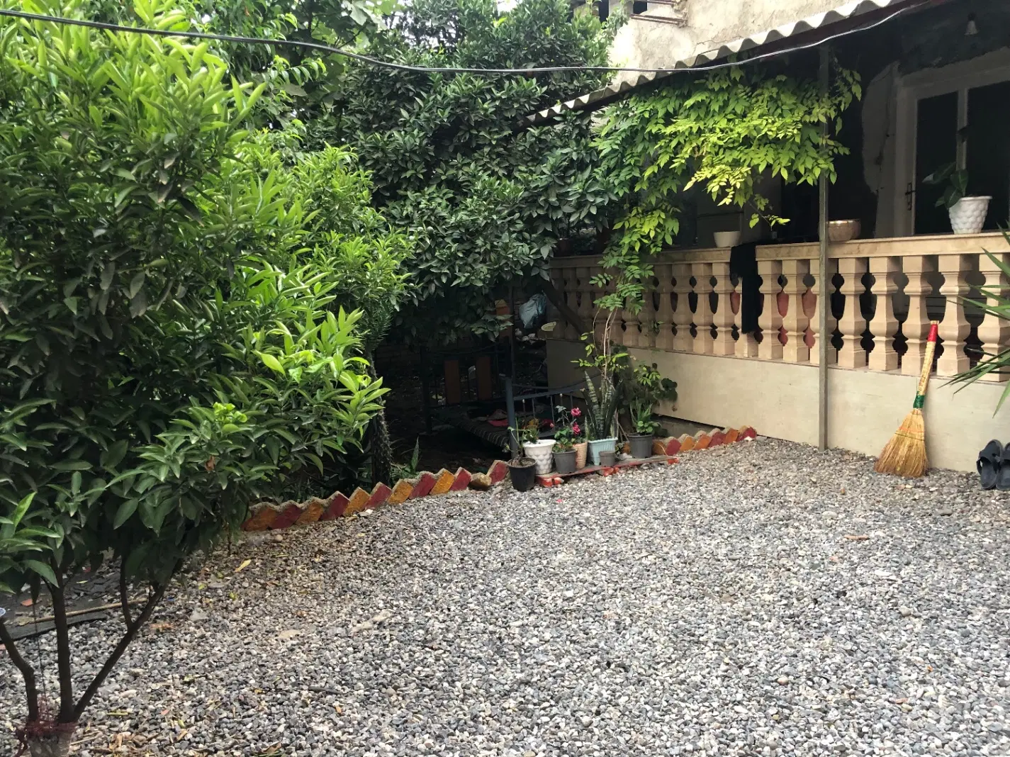 خانه ویلایی با باغ
