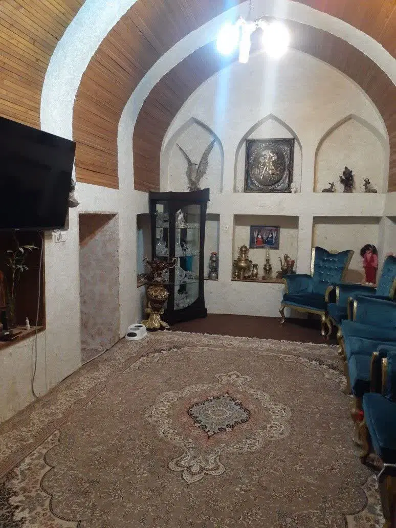 فروش منزل طاق چشمه ای بازسازی شده خورزوق