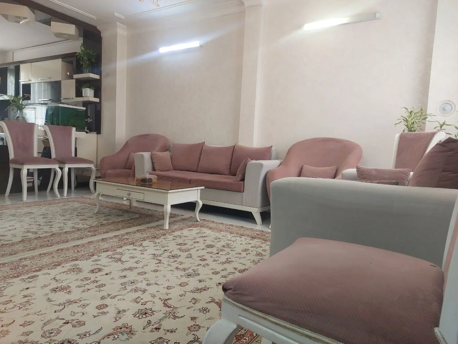 آپارتمان ۸۴ متری