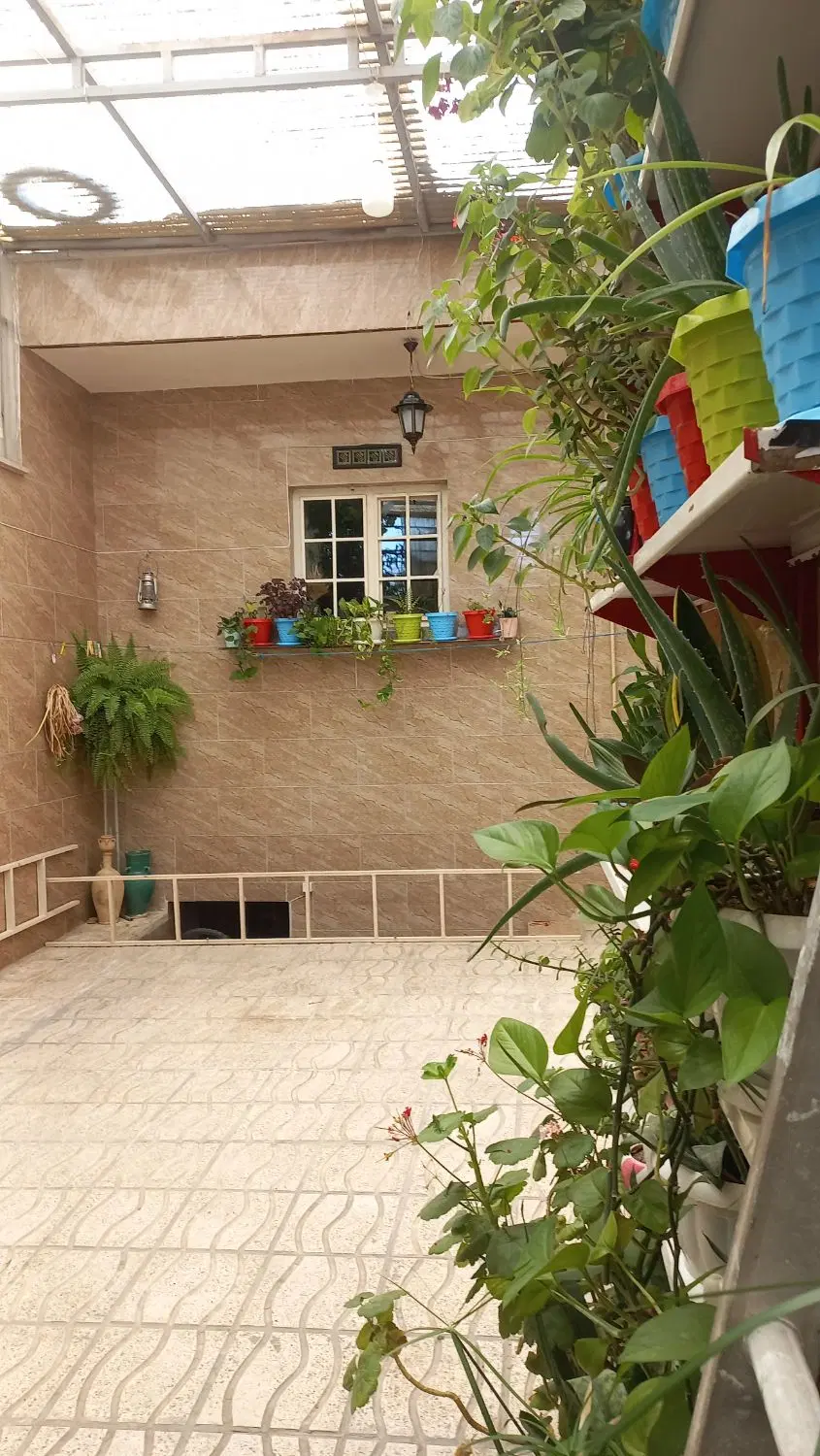 خانه‌ویلائی۱۲۰‌متری