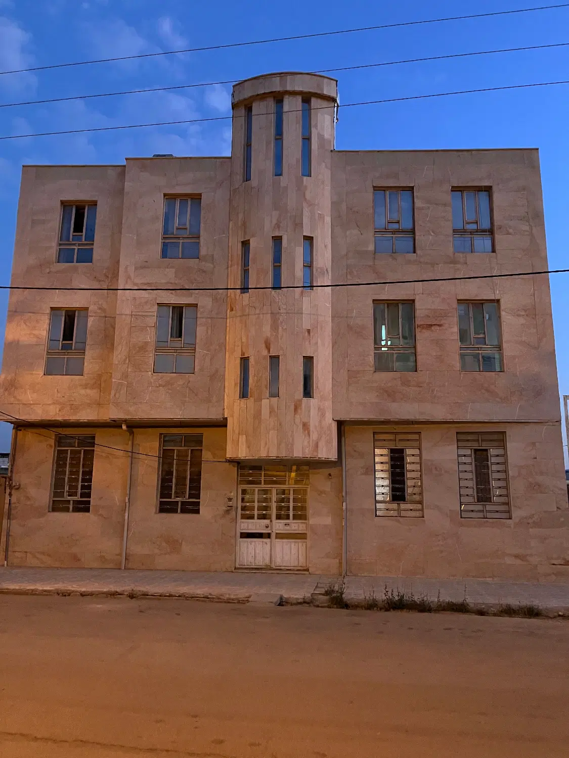 آپارتمان دو خوابه
