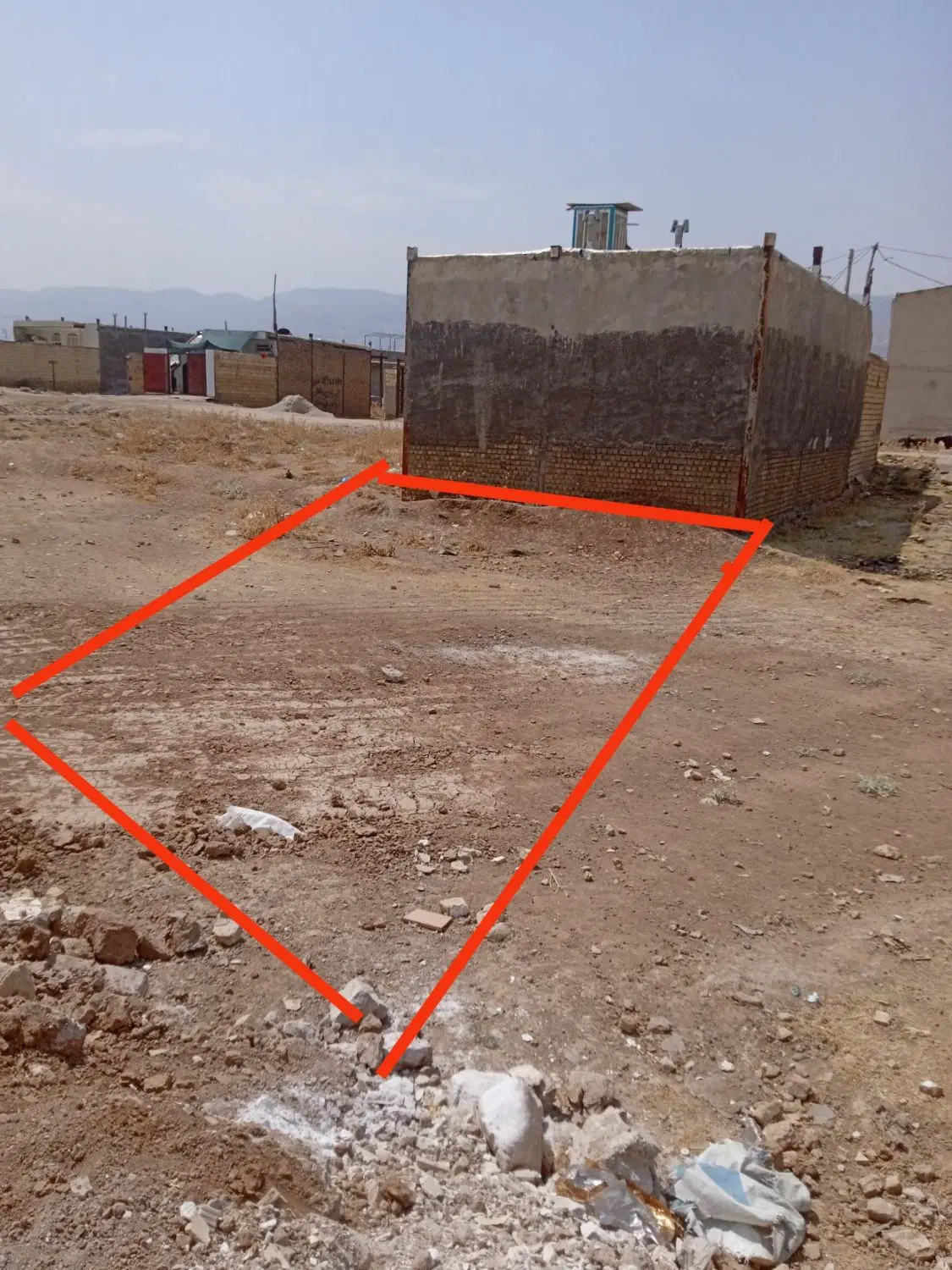 زمین مسکونی