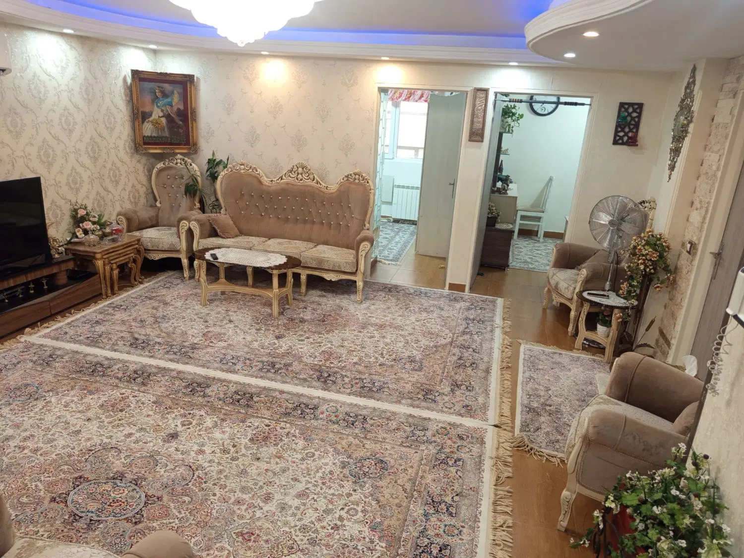 79متری فول