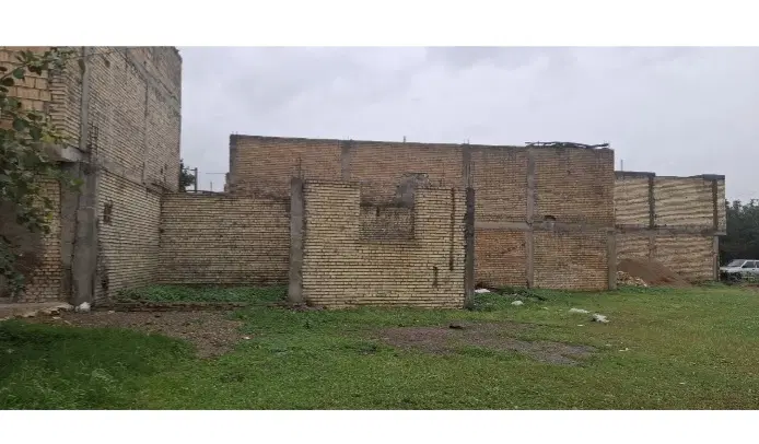زمین ۶۲ متری