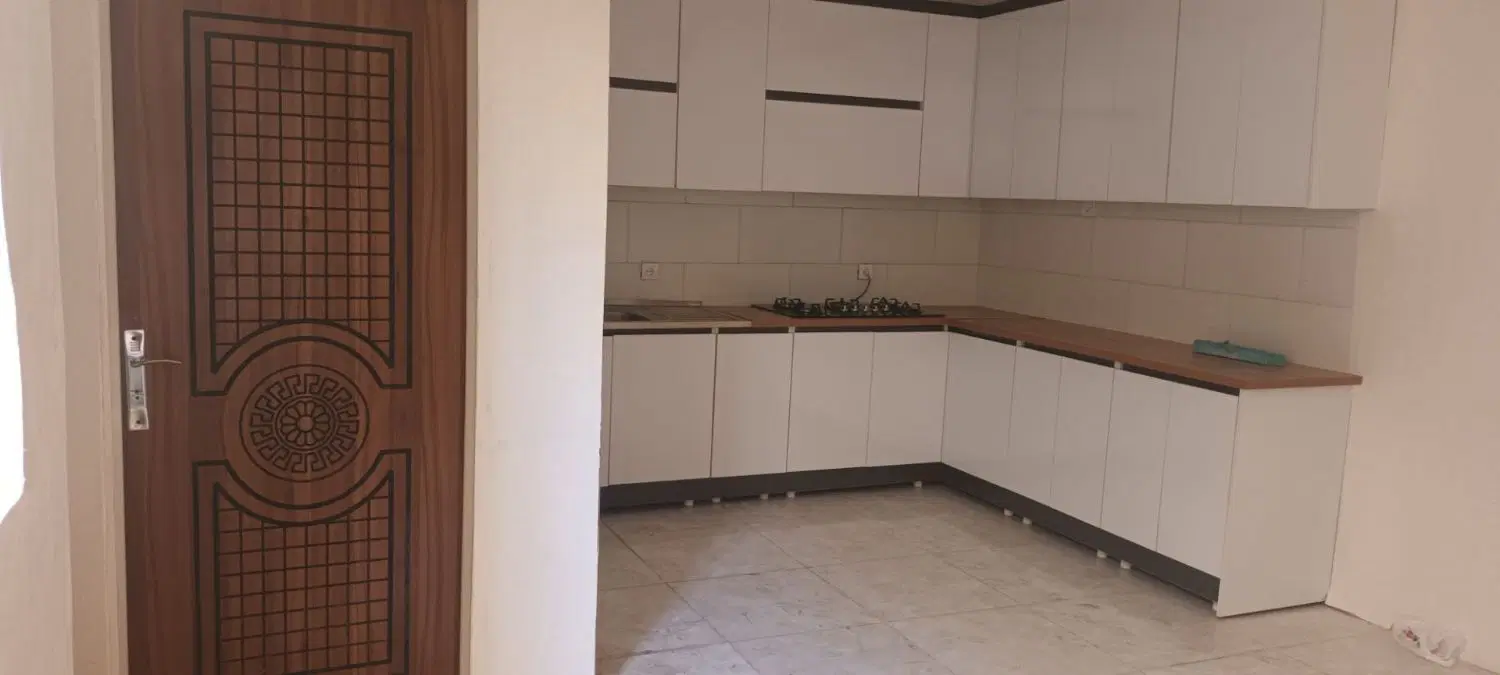 خانه دوطبقه دربست تمیز