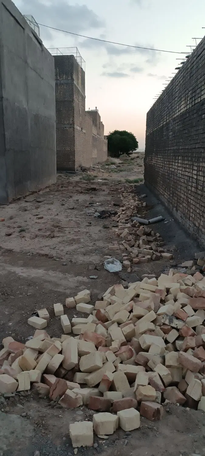 زمین خیابان امام خمینی