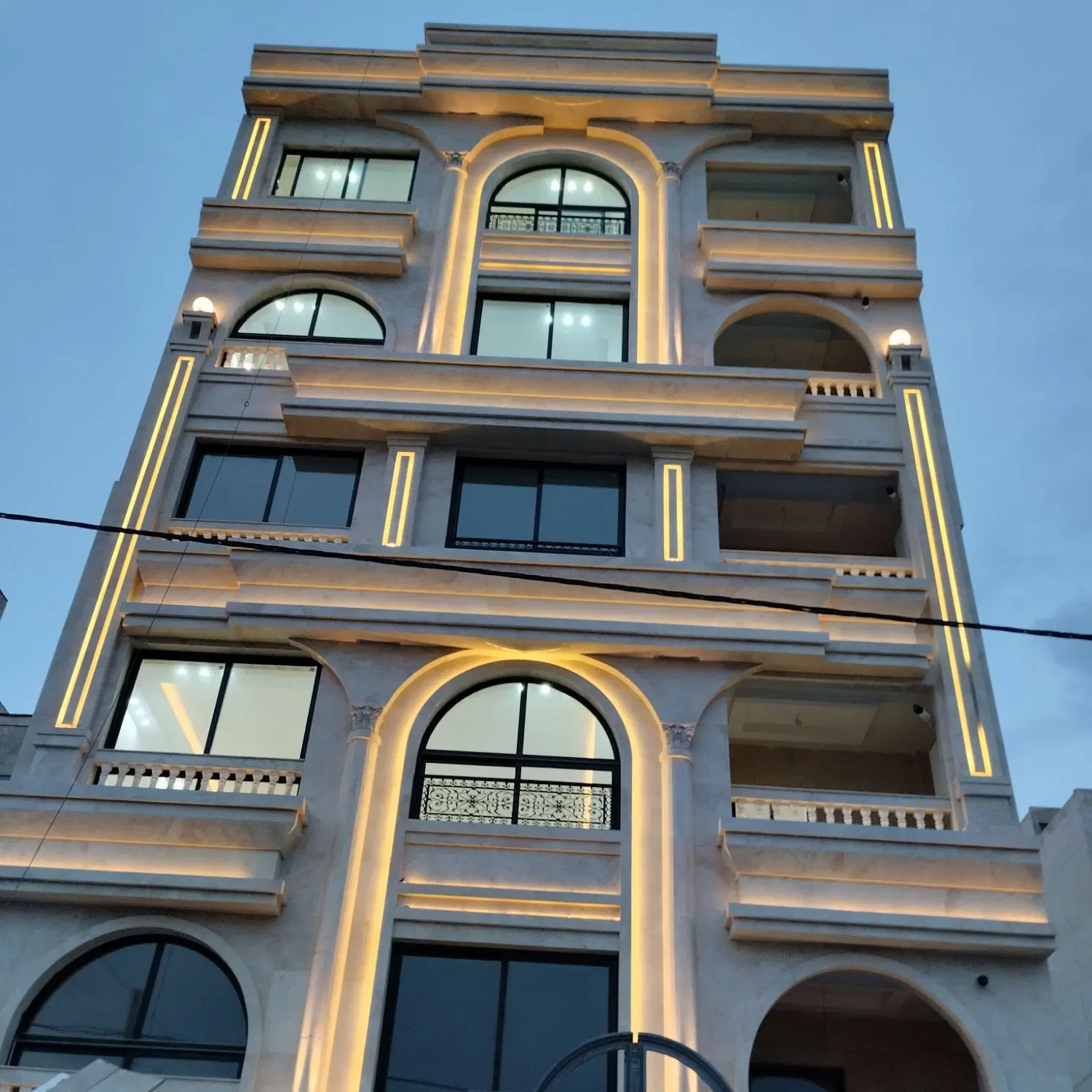آپارتمان115متری دوممرخوش نقشه فوری