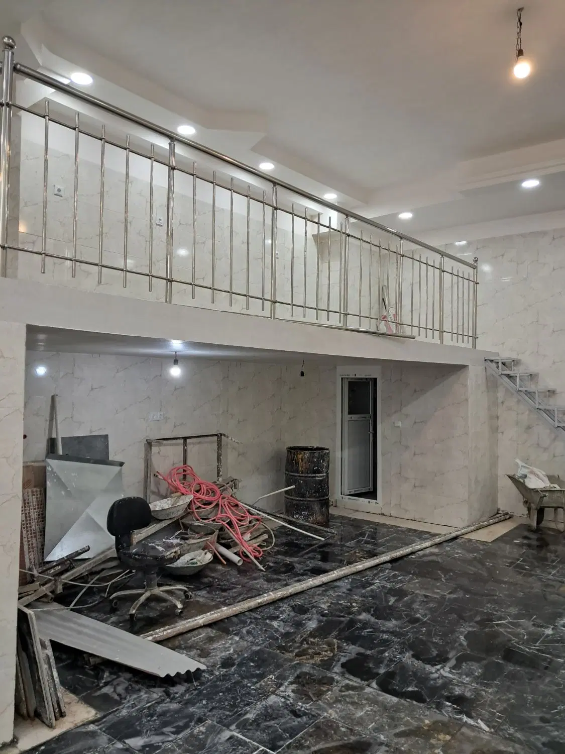 مغازه ۸۰ متری نعمت آباد