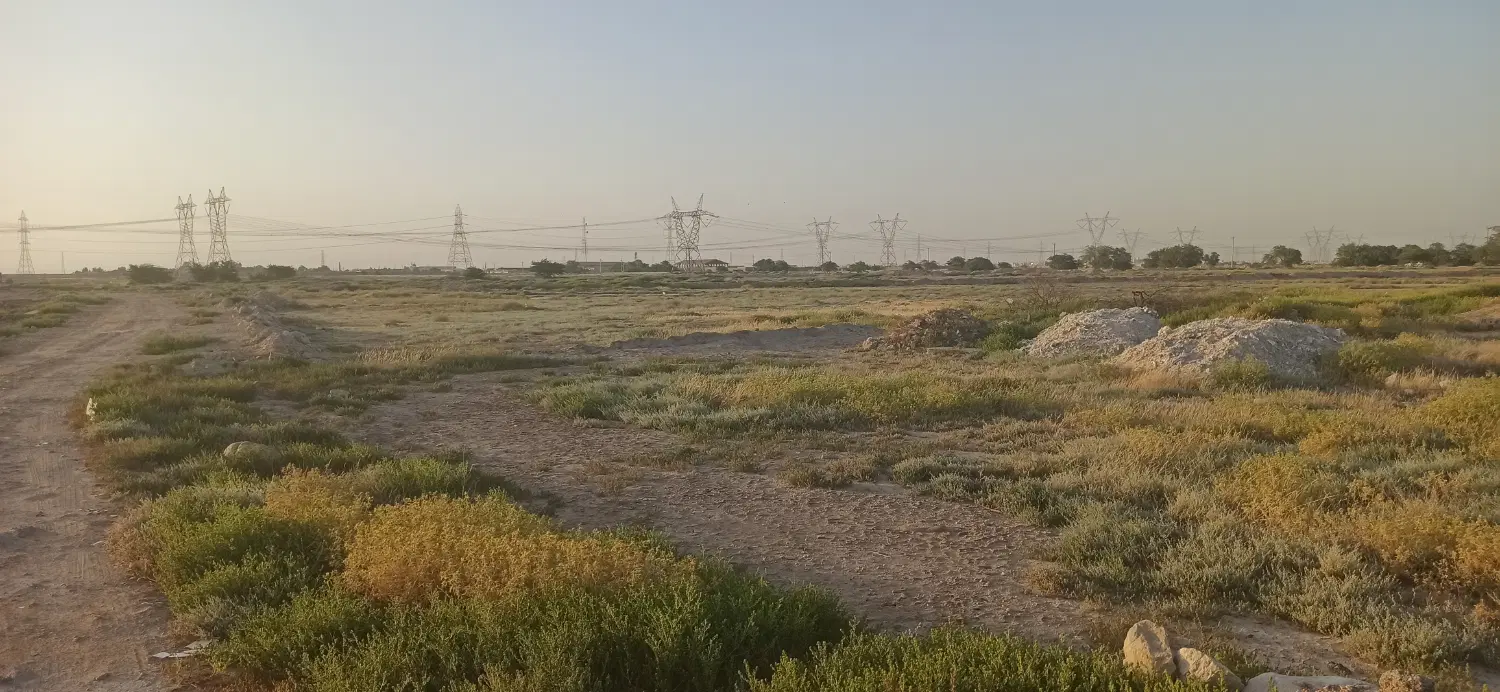 زمین نزدیک آب و برق در جاده خیراندیش به گورک