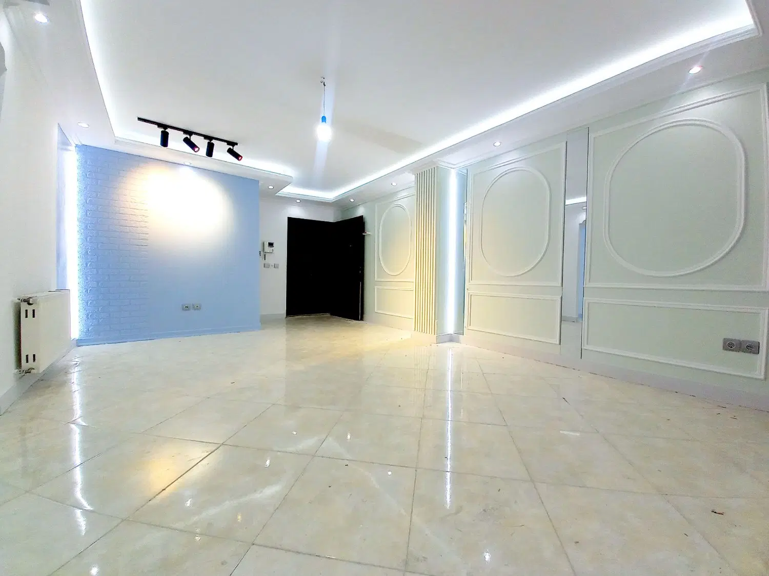 ۷۱متر_‌۶واحد پارکینگ‌ _انباری نما بدون‌دیوار مشترک
