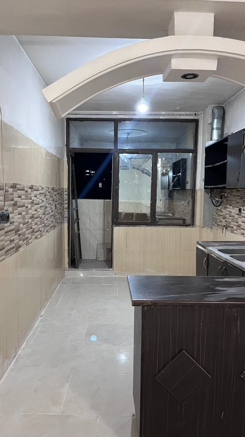 آپارتمان ۱۰۰متری با پارکینگ اختصاصی