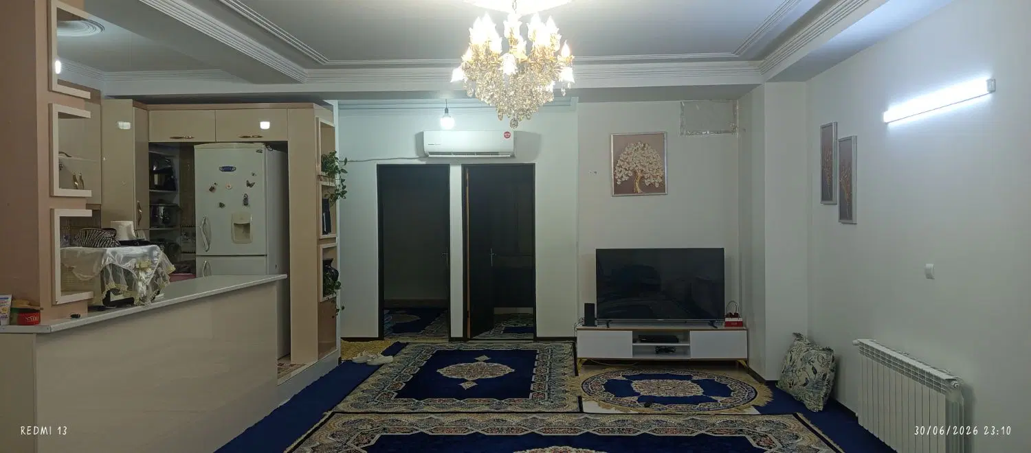 یک واحد خانه طبقه اول  شهرک انقلاب