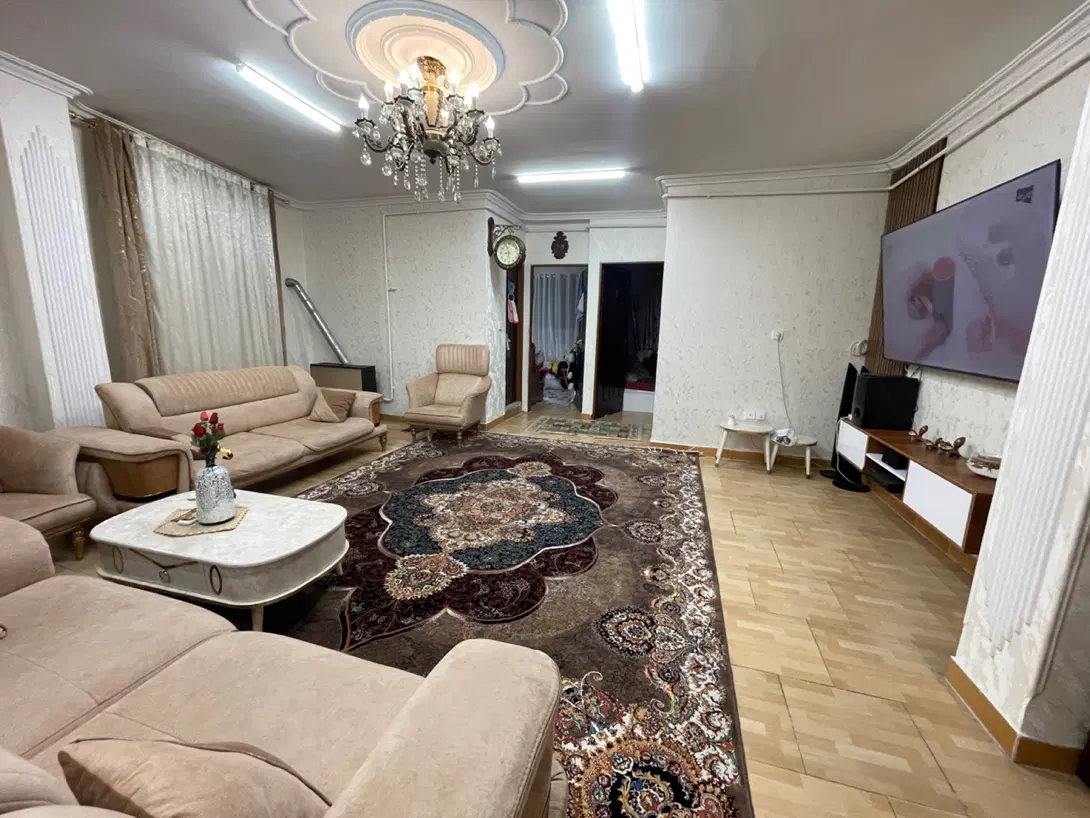 فروش واحد داخل شهر ۹۵ متری سند دار