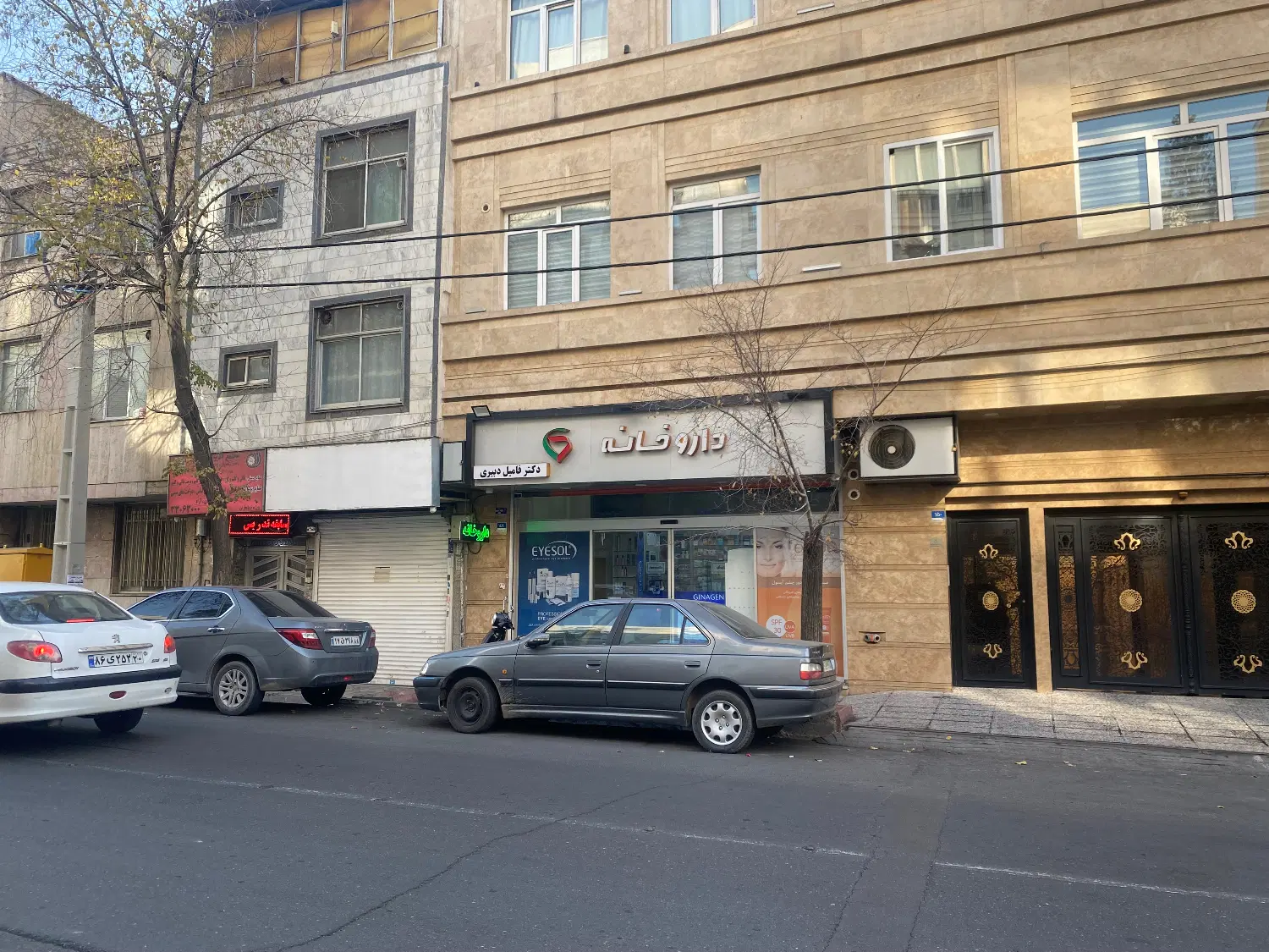 خ  پرستار ۵۲متر نوساز ملکیت+دو پارکینگ تجاری