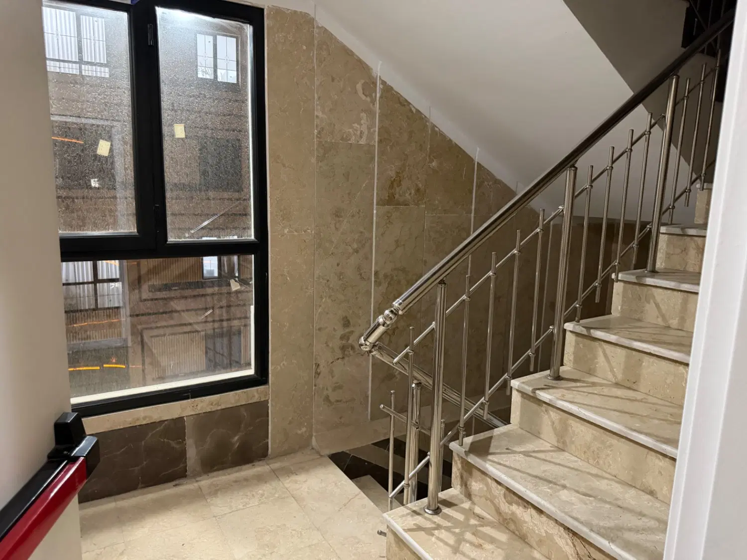 رهن آپارتمان نوساز 145متری مشیریه