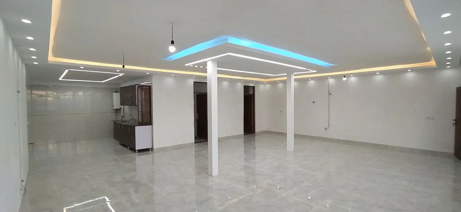 ساختمان ویلایی خیابان صاحب الزمان شرقی