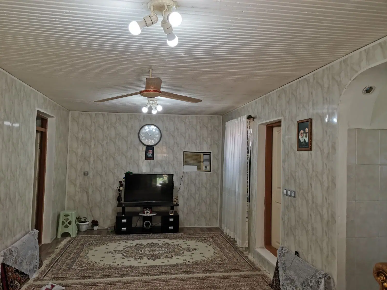 ویلای قدیمی 900 متری
