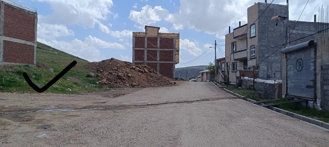 زمین تک برگ سند