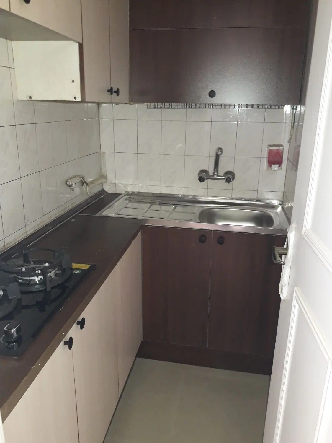 سوئیت ۴۰ متری یکخوابه نیاوران
