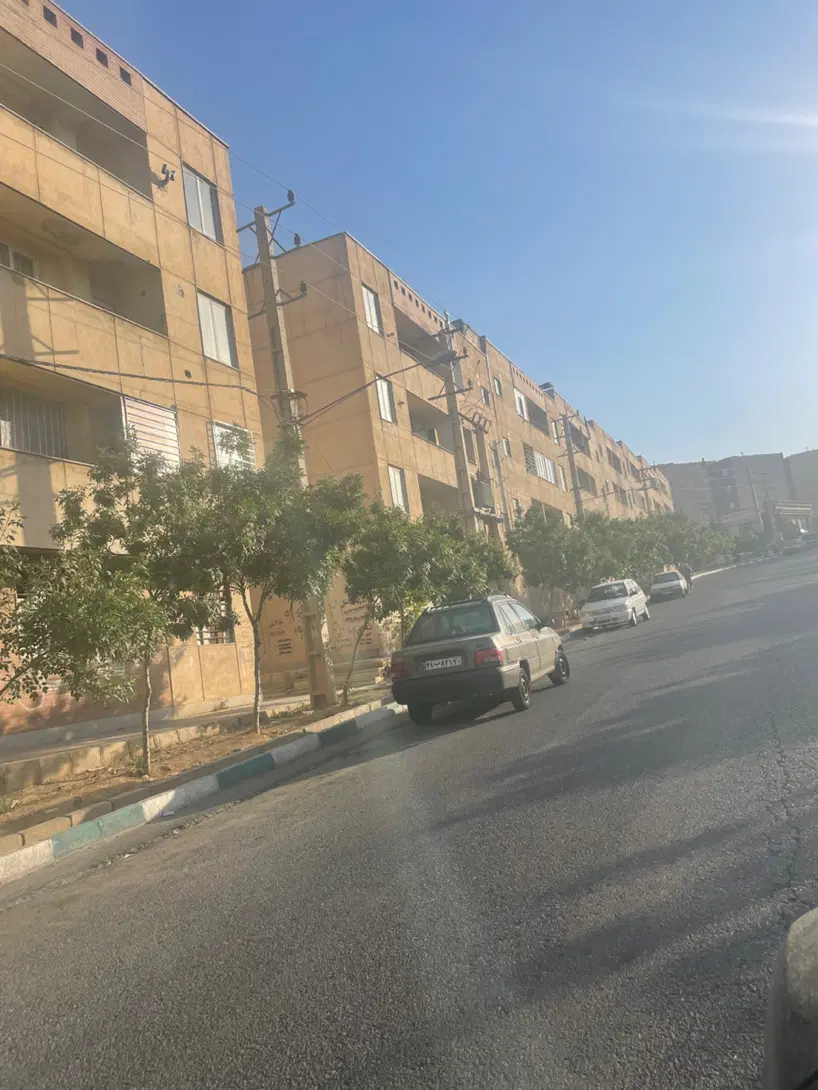 فروش واحد تک خوابه طبقه همکف فول امکانات
