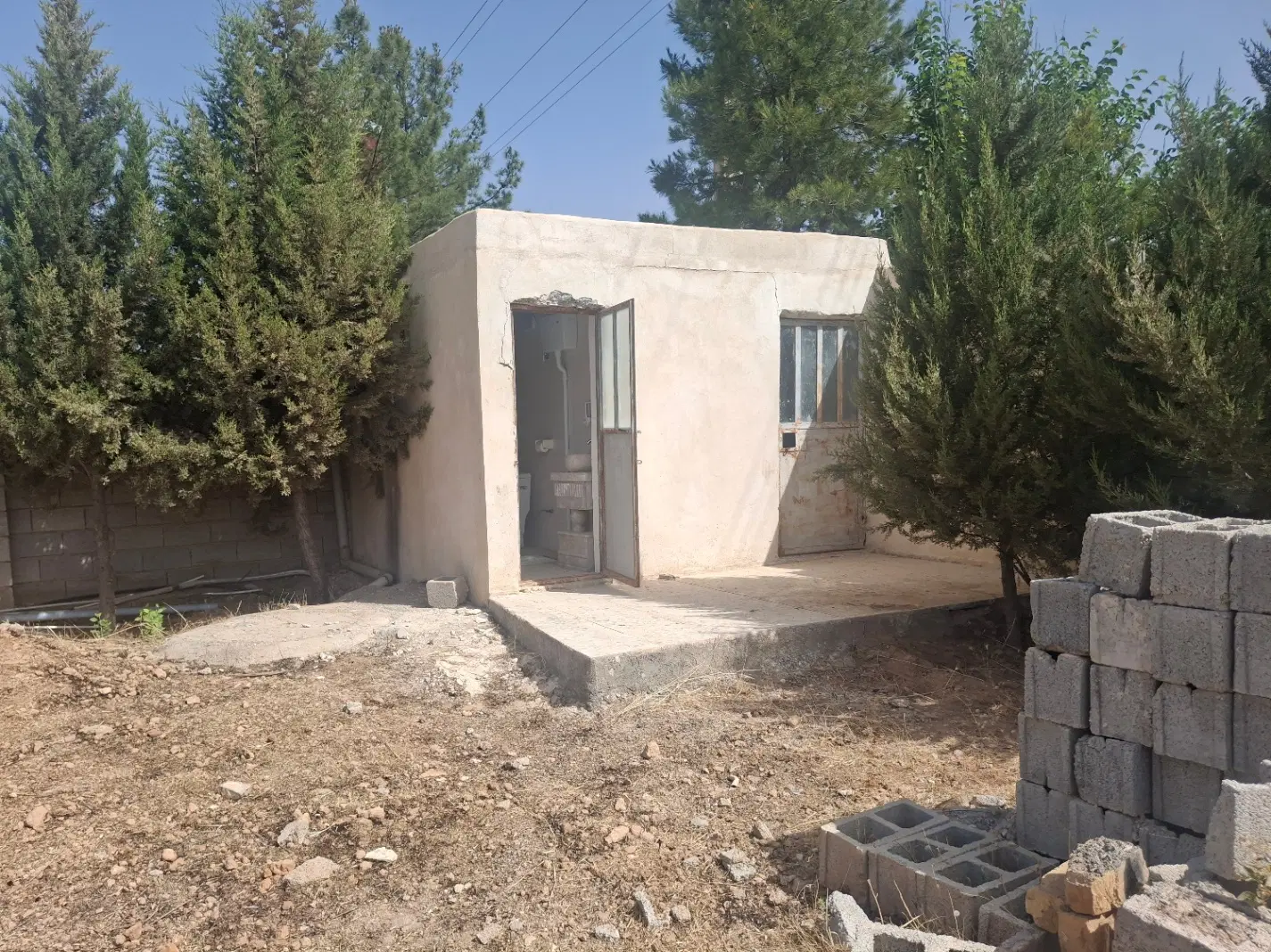 فروش باغ شهری ۲۰۰۰متری سر دو نبش