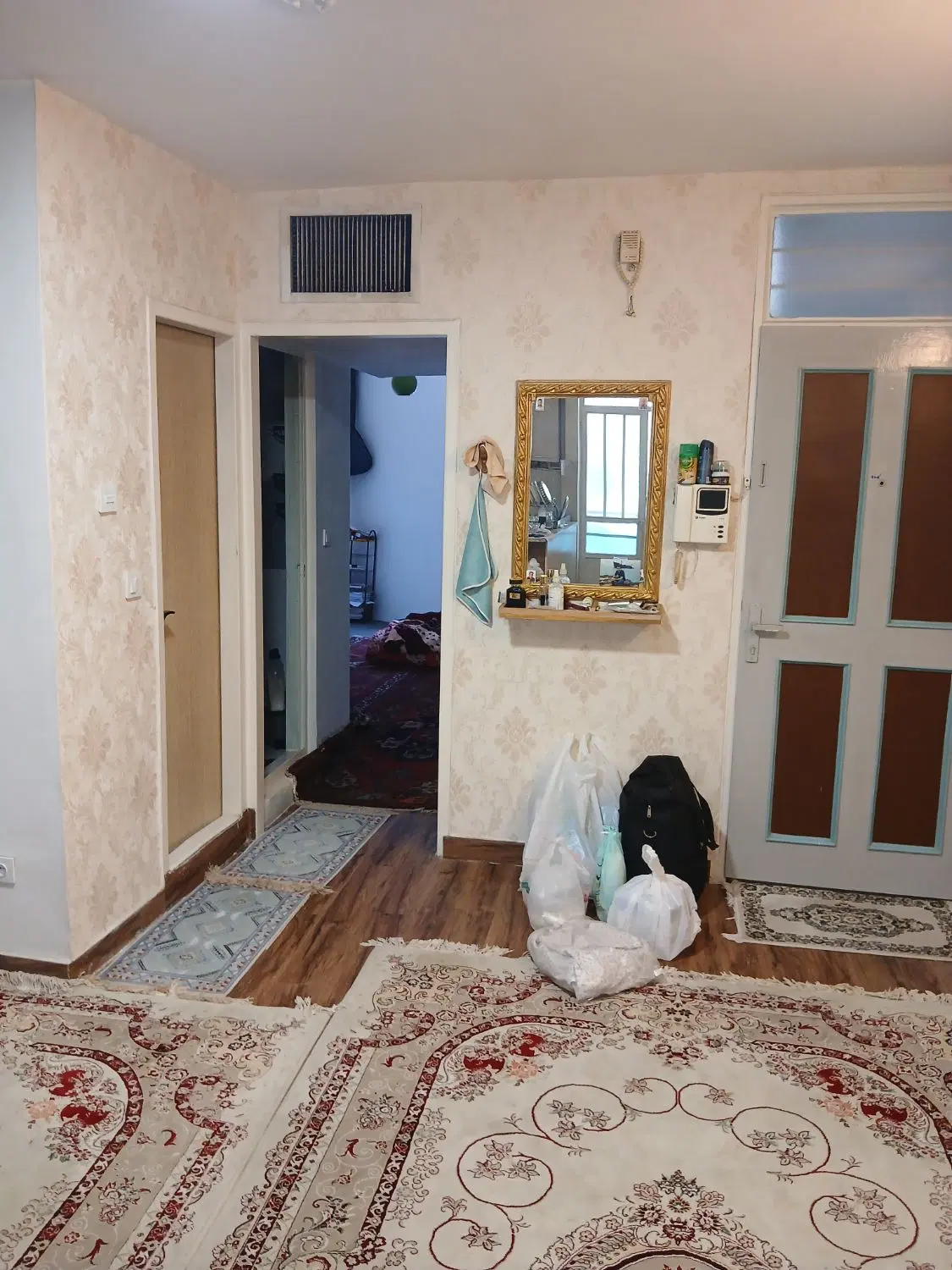 فروش تک واحدی