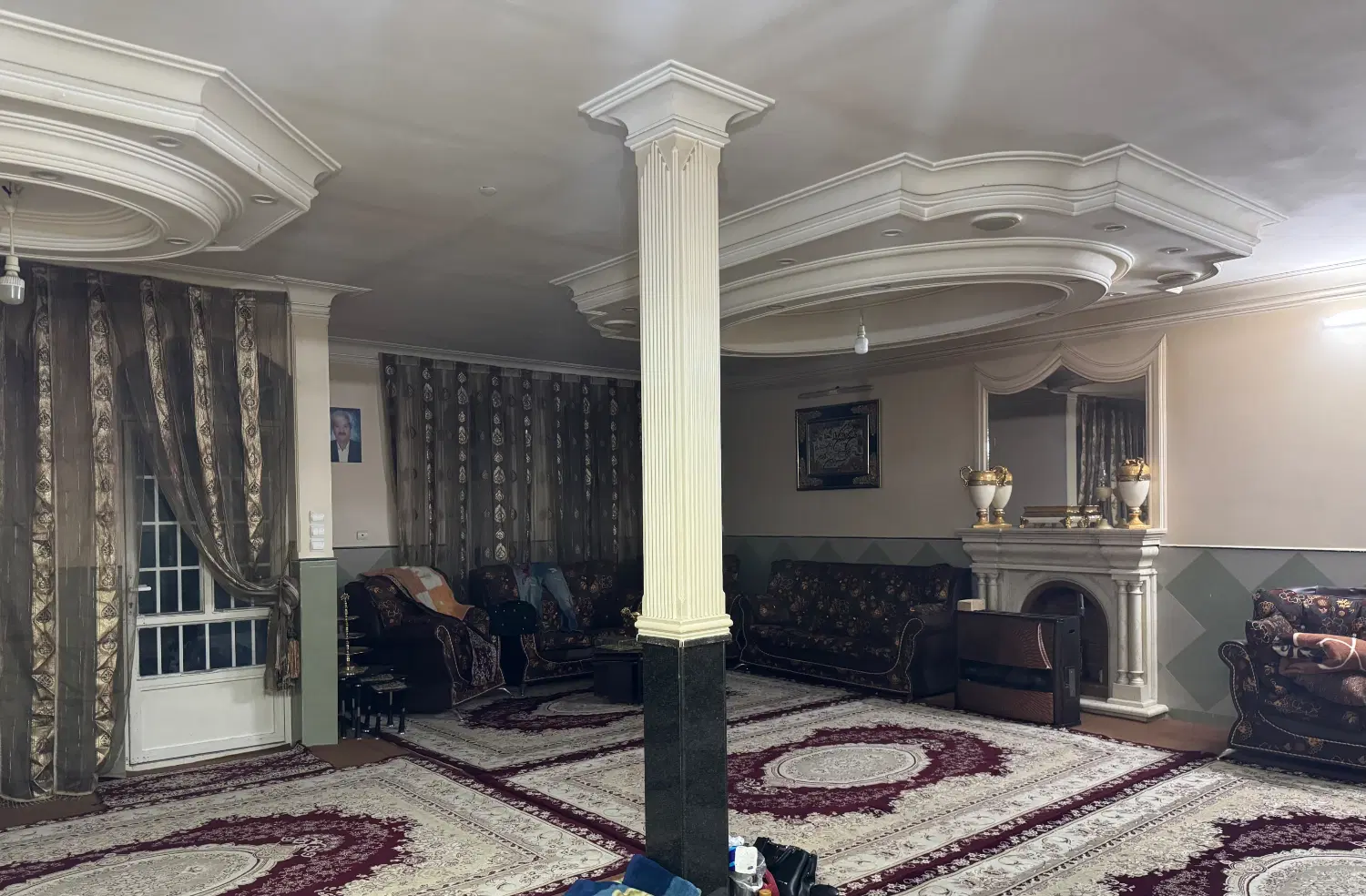 اجاره منزل مسکونی ویلایی دربست ۲۵۰ متر