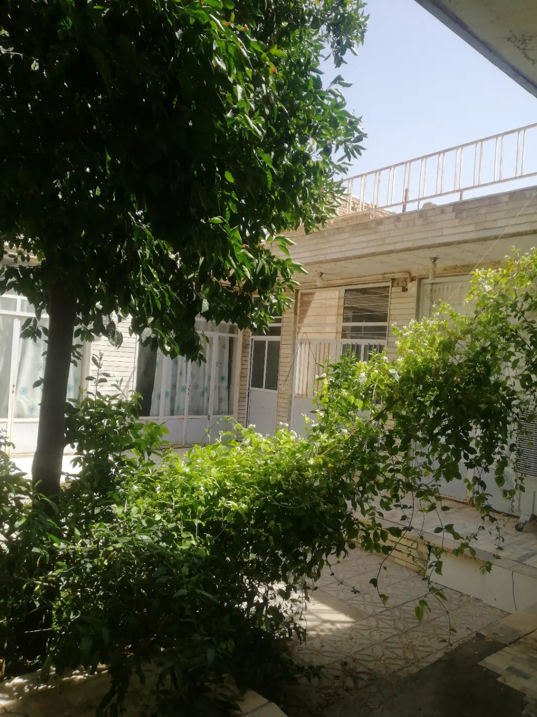 خانه همکف دربست فهادان