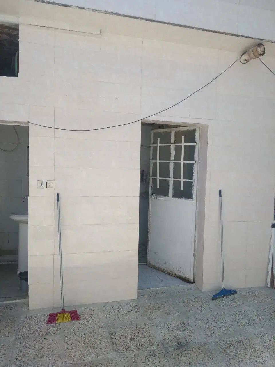 ویلایی یه خواب درب حیاط