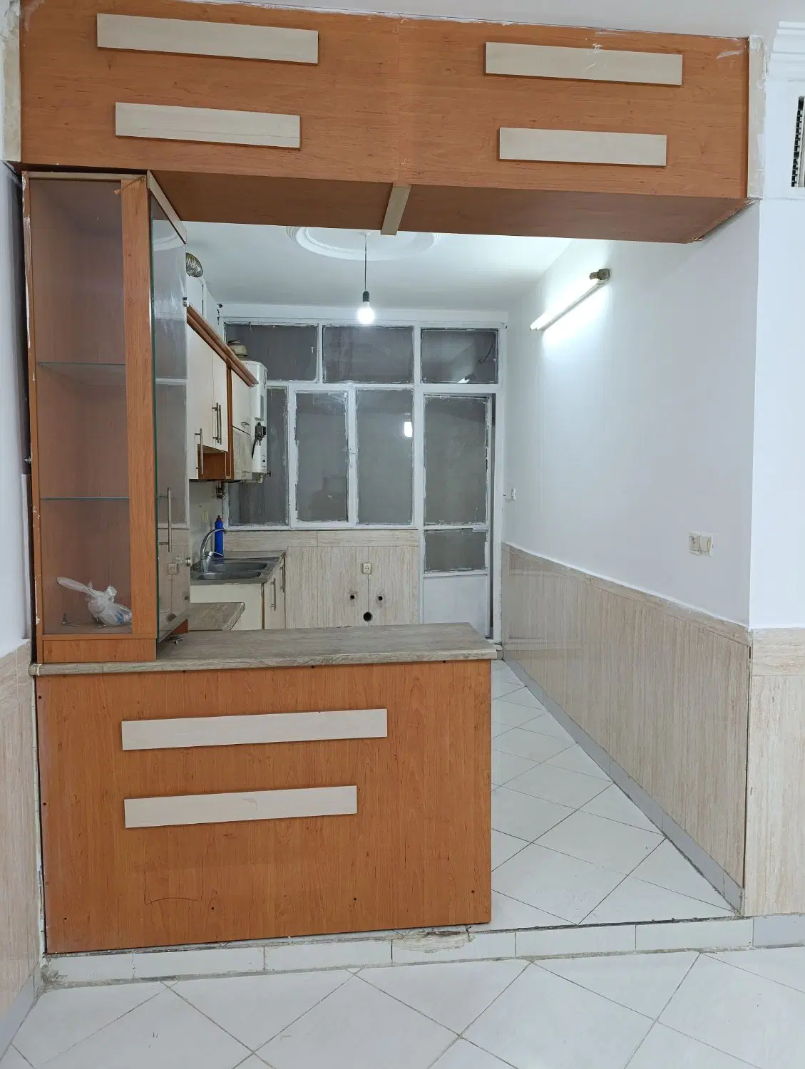 خانه 65 متری، همکف، حیاط دار، فوری