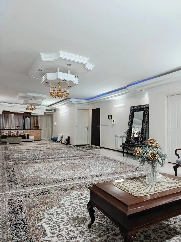 آپارتمان 160 متری فول امکانات