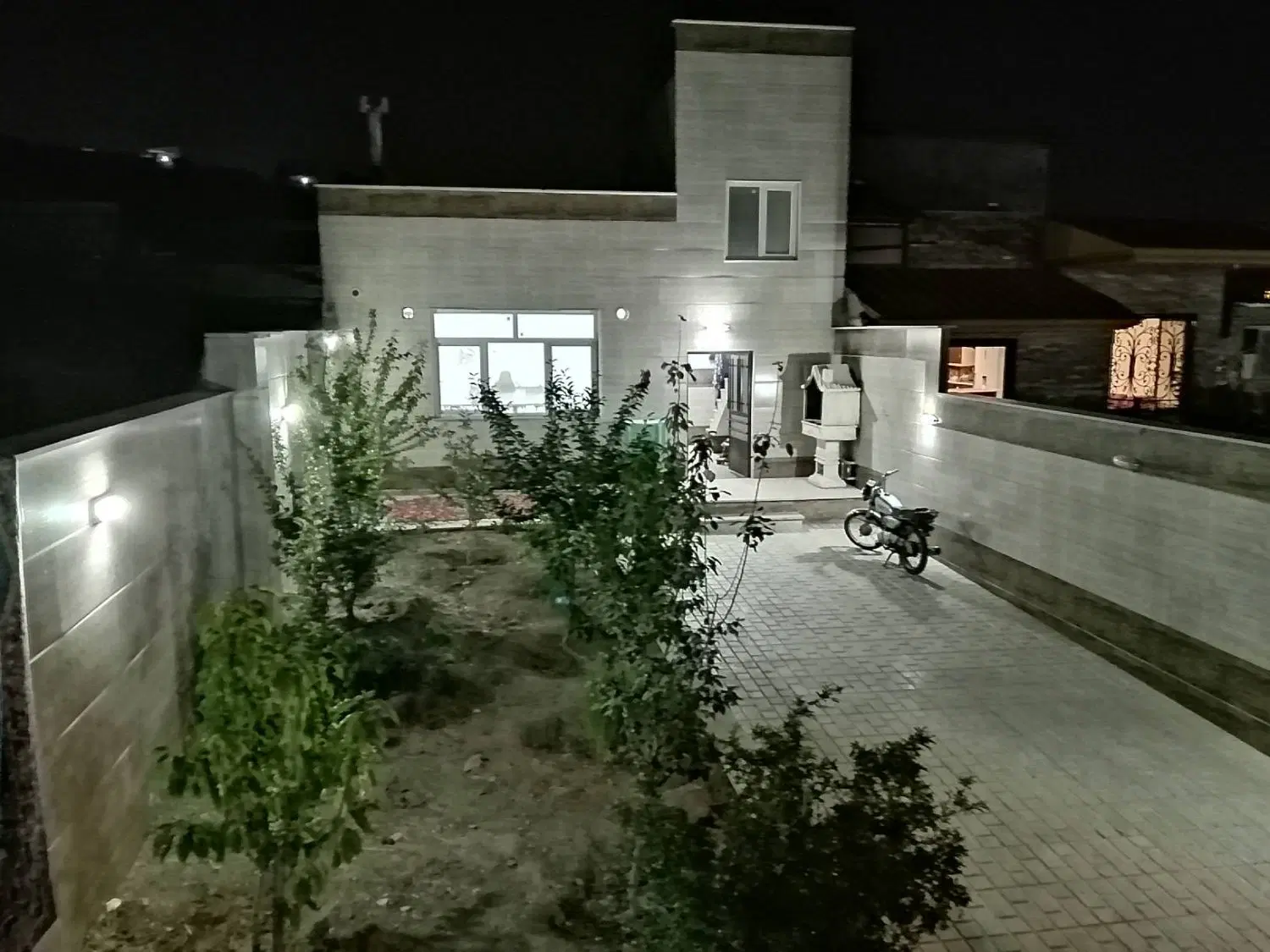 ۲۷۰ مترملکیت ویلایی خوش نقشه