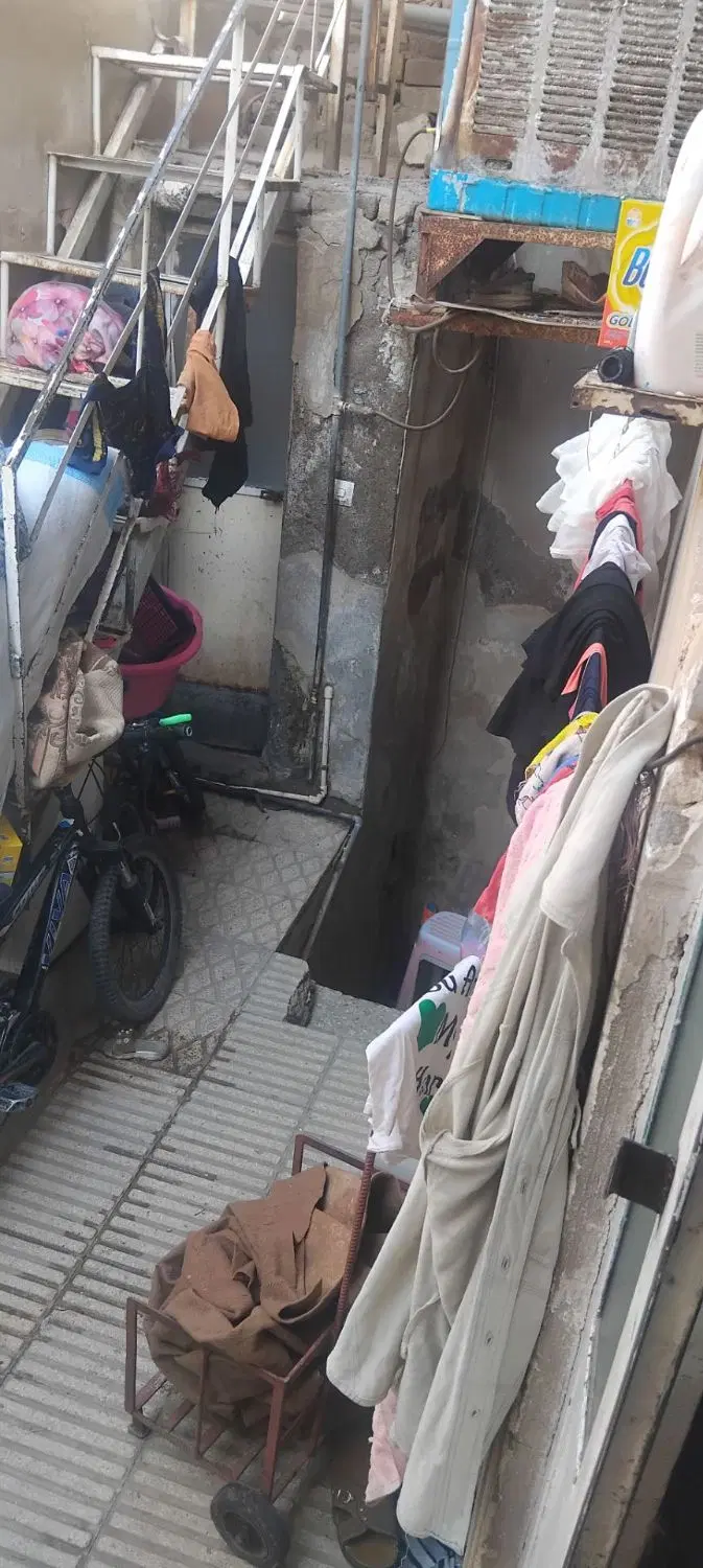 پشت قواره کوچه دو متری
